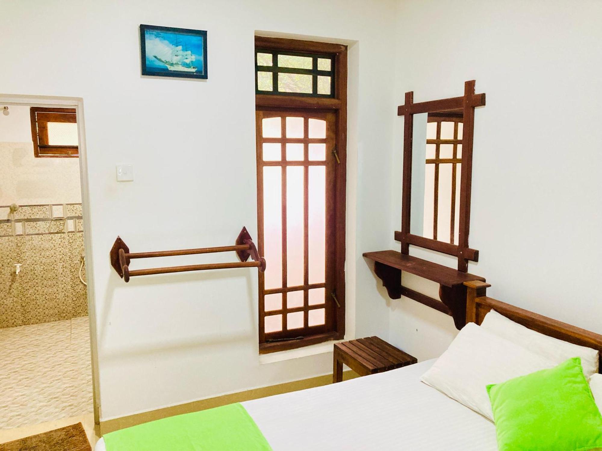 Leonine Villa Yala 티사마하라마 외부 사진